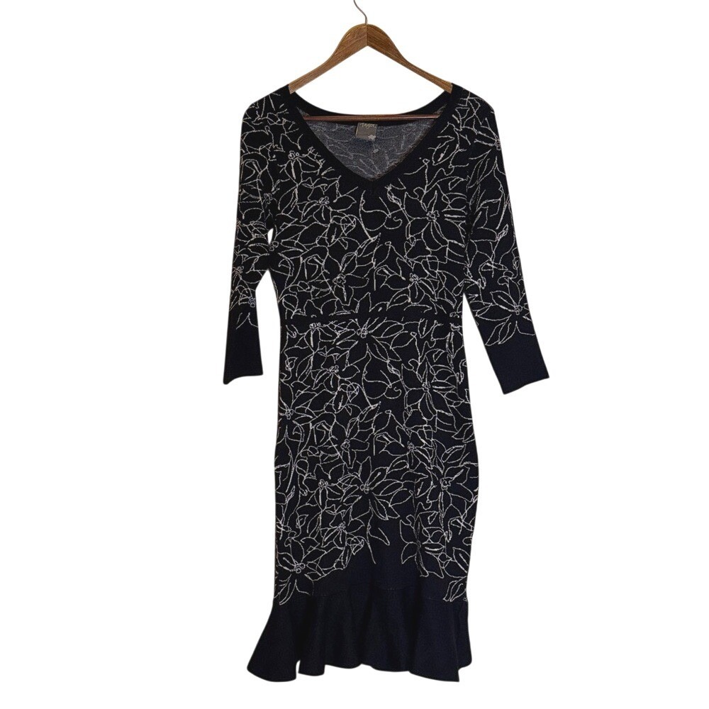 Taylor Women's 3/4 SleevV Neck Ruffle Bottom Dress Size M NWT